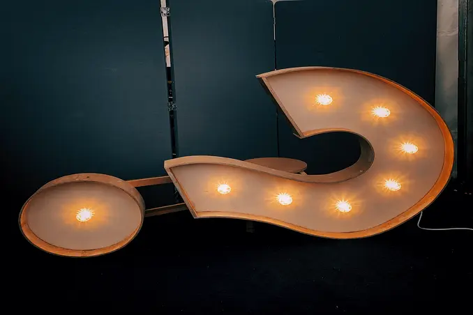 Question mark prop